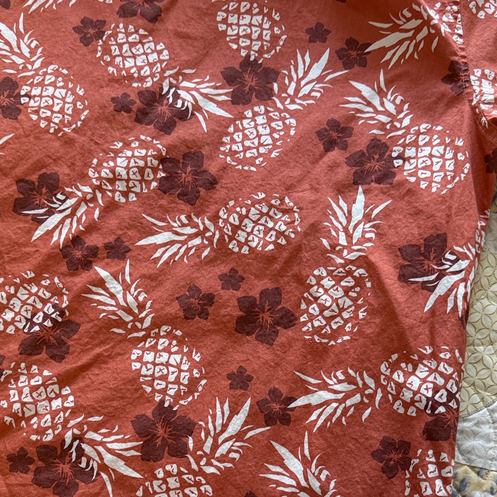 Mountain Ridge Men's Tropical Print Button Down Shirt - Picture 7 of 7